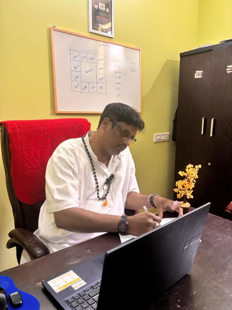 Indushekar Guruji during an astrology consultation session